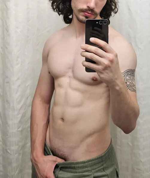 (23) Feeling good after the gym