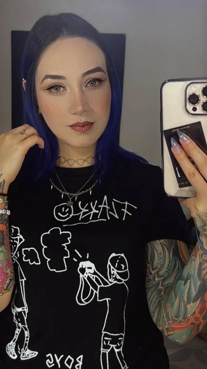 Black lips, black heart, endless power