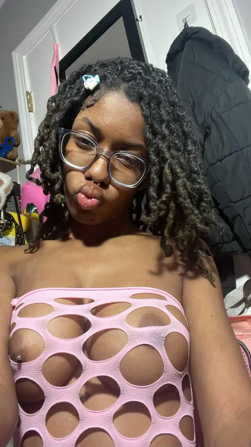 Ebony bimbo offers gfe can meet your heavenly desires x