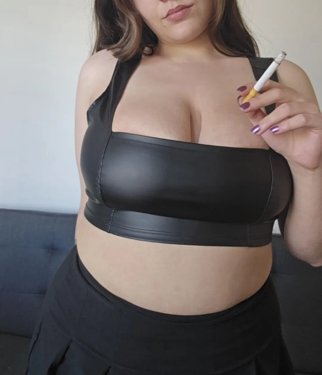 I love to be dressed like this when I smoke