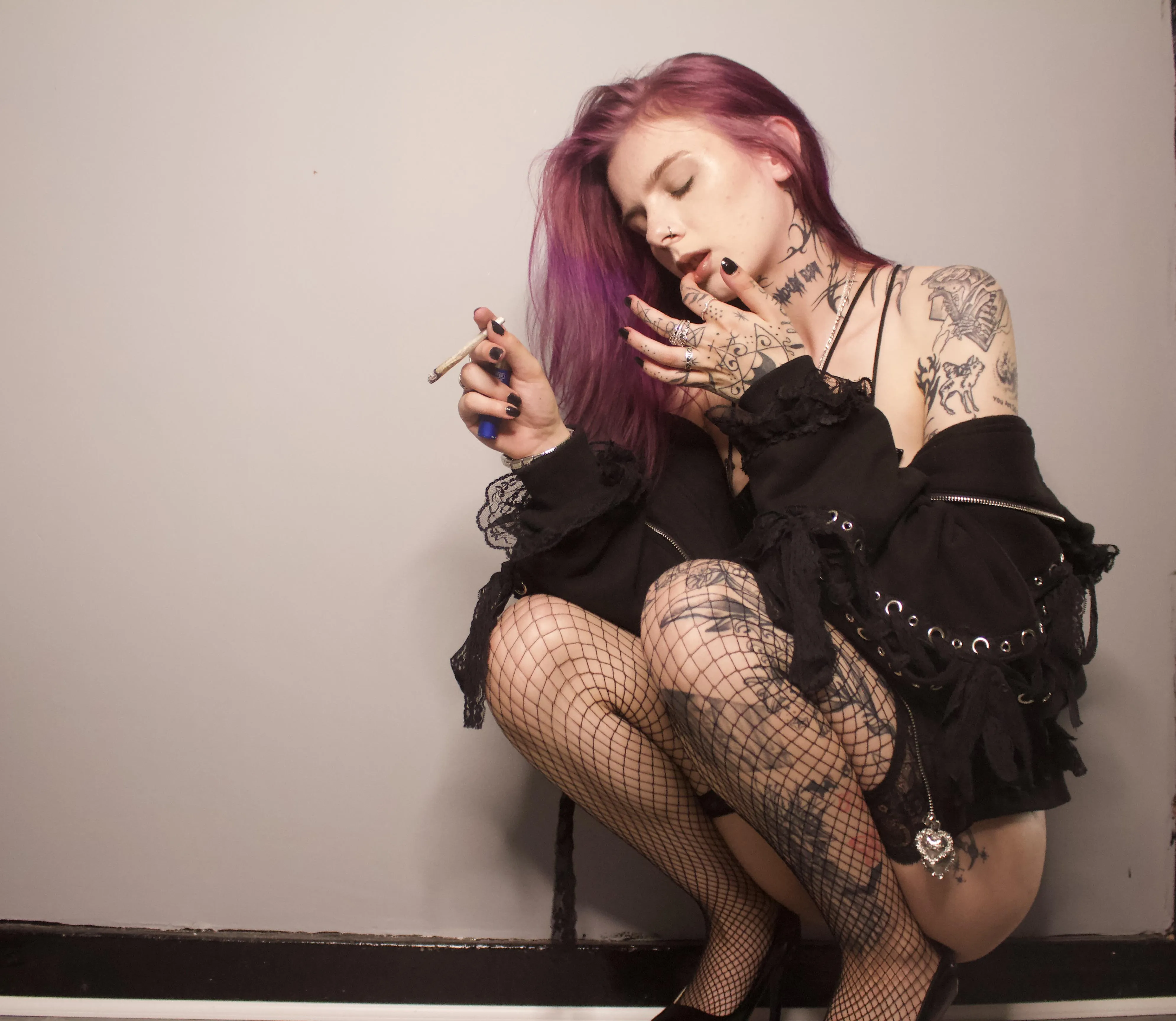 id make you forget she even existed