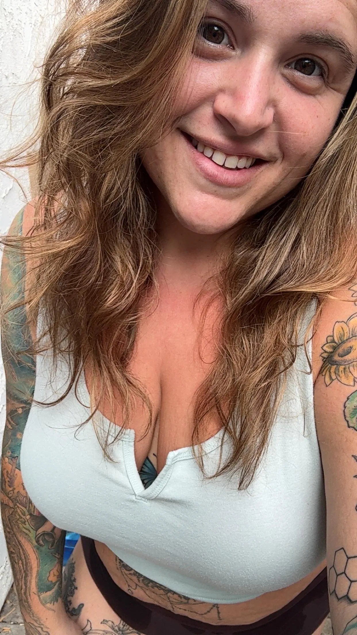 let’s quench that thirst with this sexy tatted bbw!