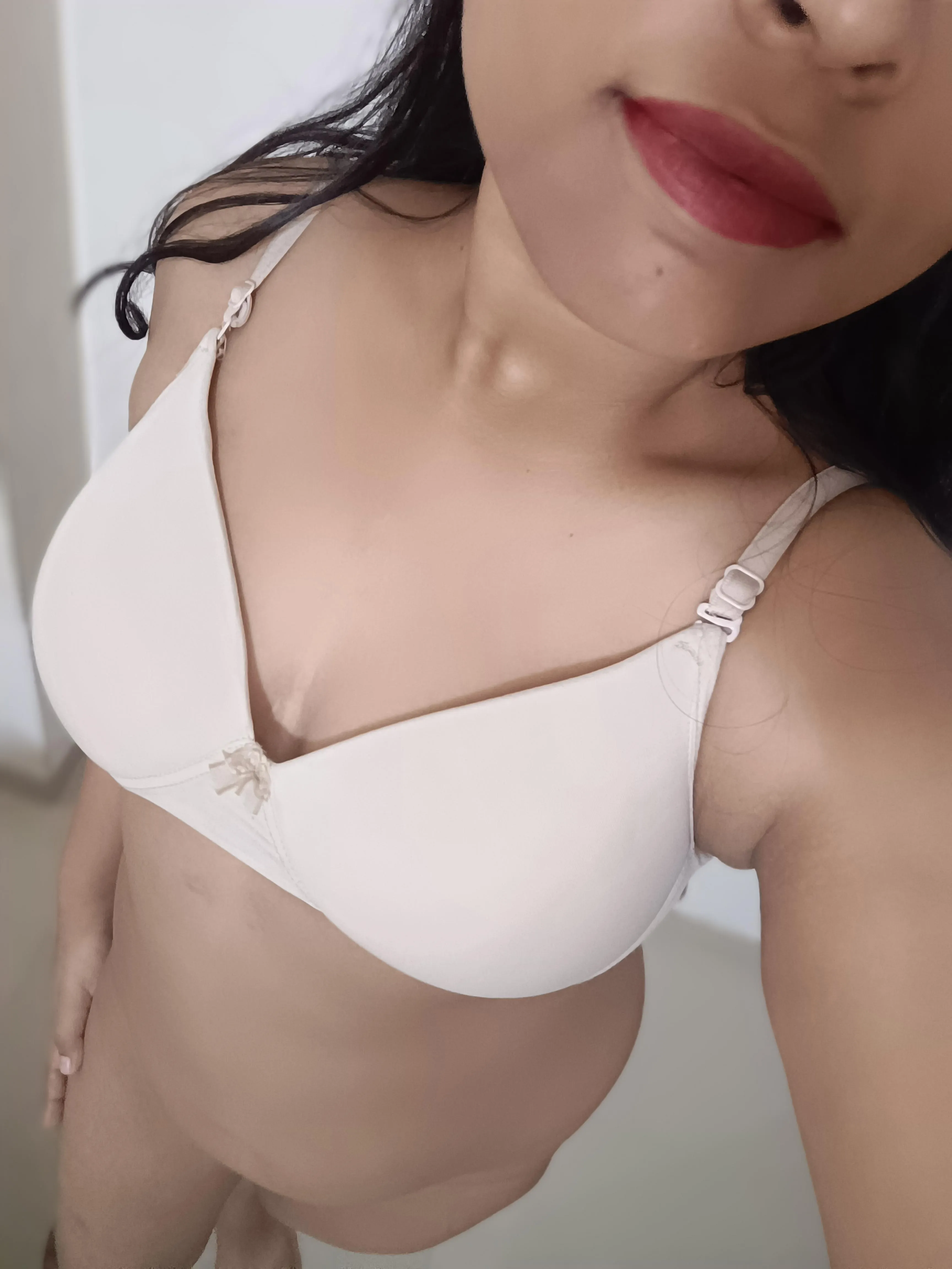 need someone to grab this 💦💦