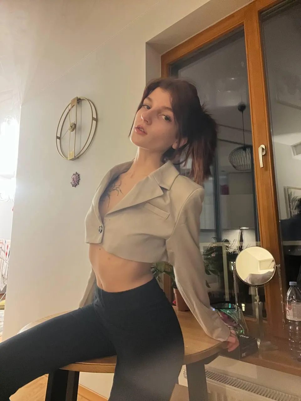 sitting pretty, but barely behaving tonight