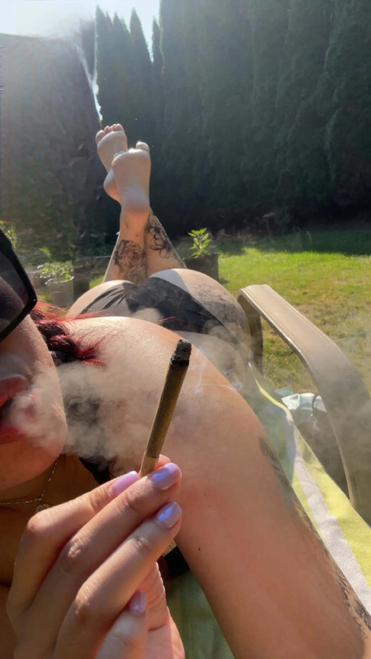 Smoking weed makes me feel extra sexy