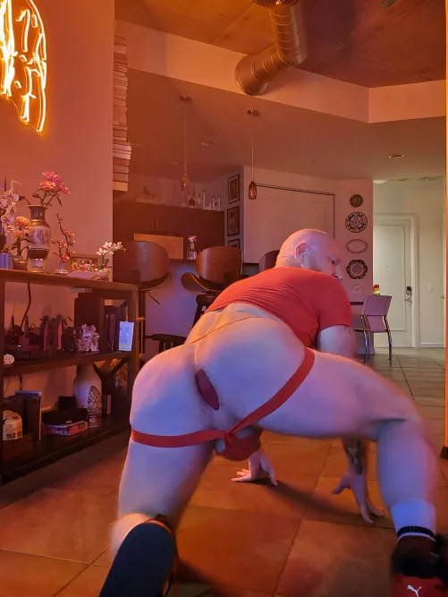 This is a trained muscle sub.