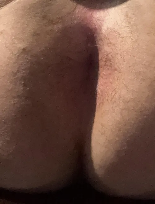 Whoops my ass is out, looks like u needa eat it