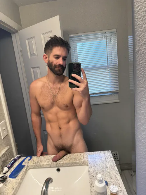 Looking for someone to suck me