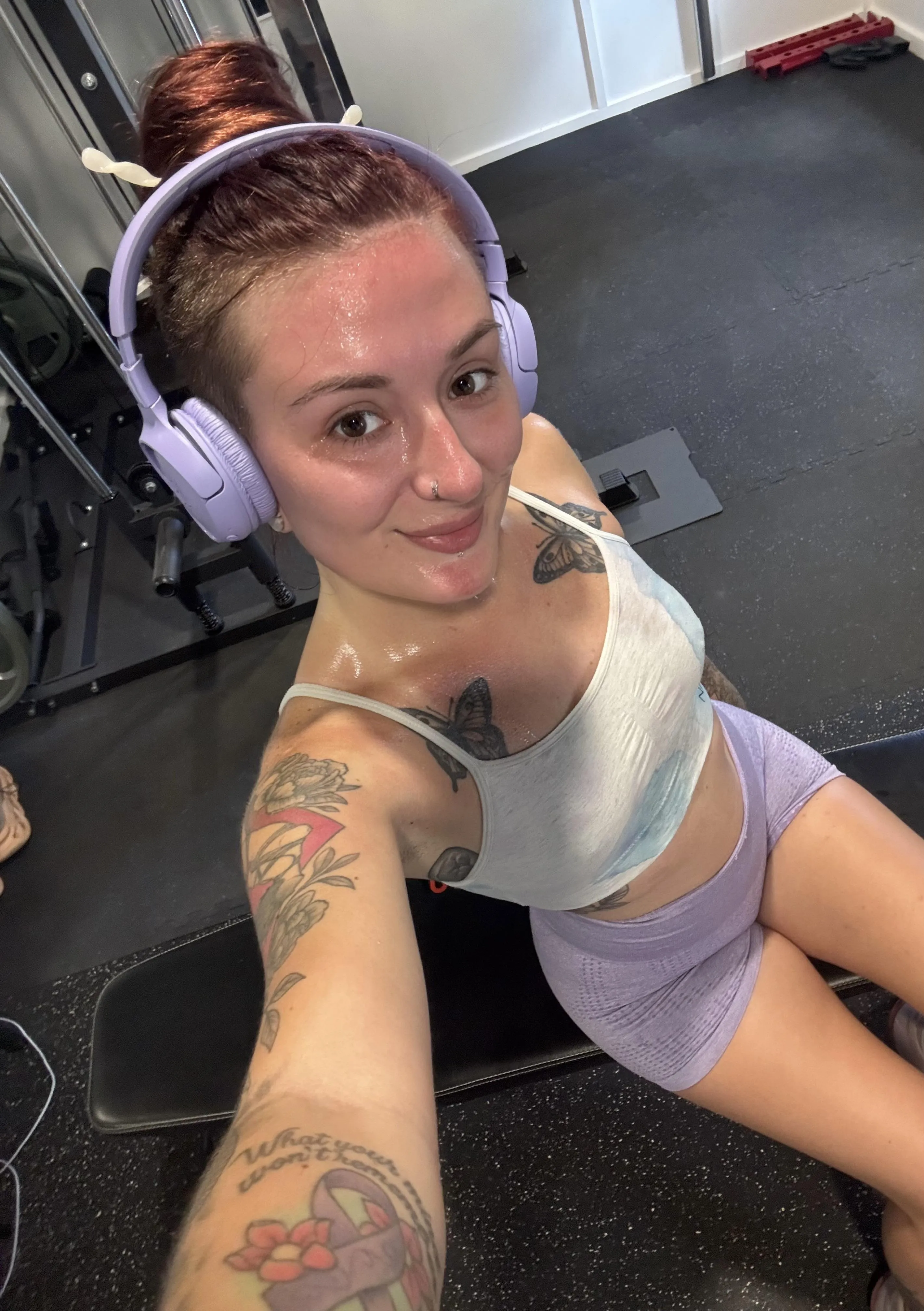 Would you rather join me for a workout or help clean me up after? 💧