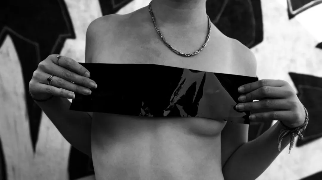 Tu enlève ou tu le laisse le scotch ? 👀