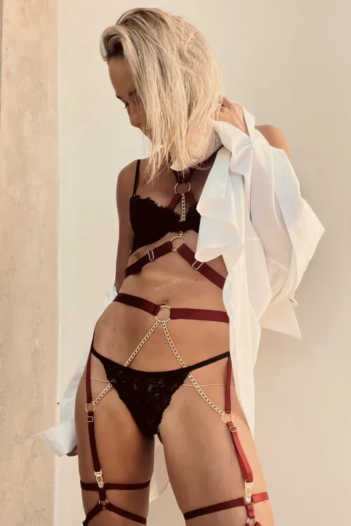 This is my first post of my Set here 😘