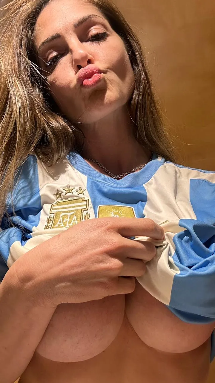 They are so huge that your head would fit between them