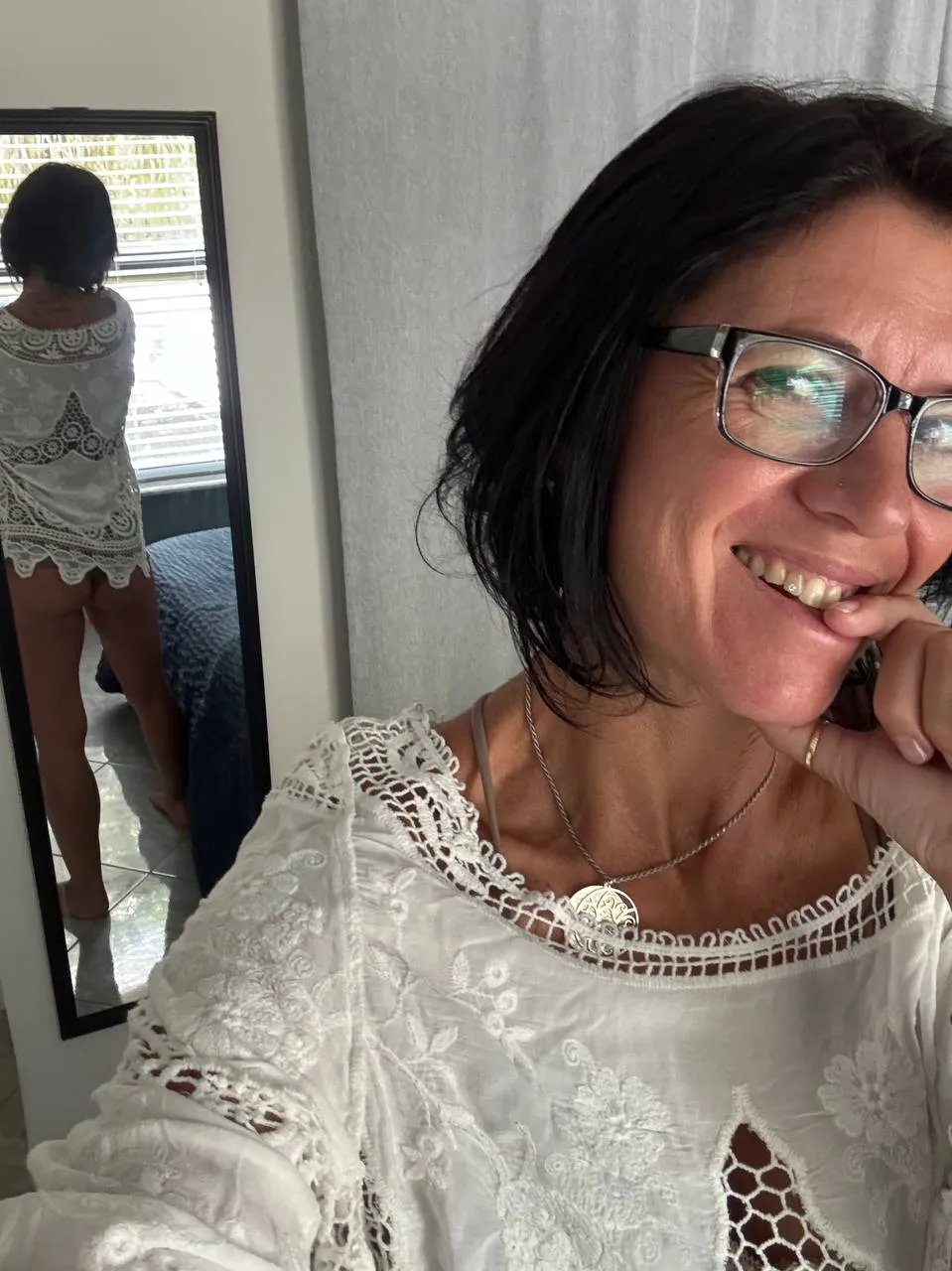 Are younger men into older Milf girls like me?