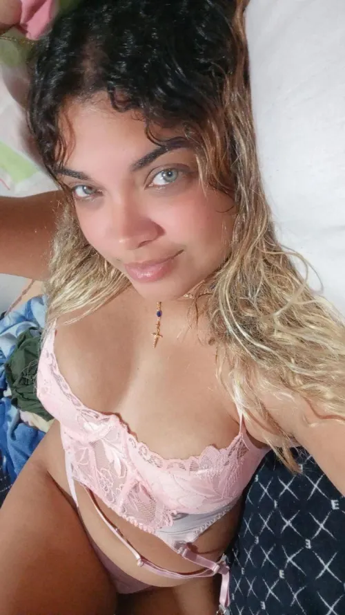 a selfie so you have a good night