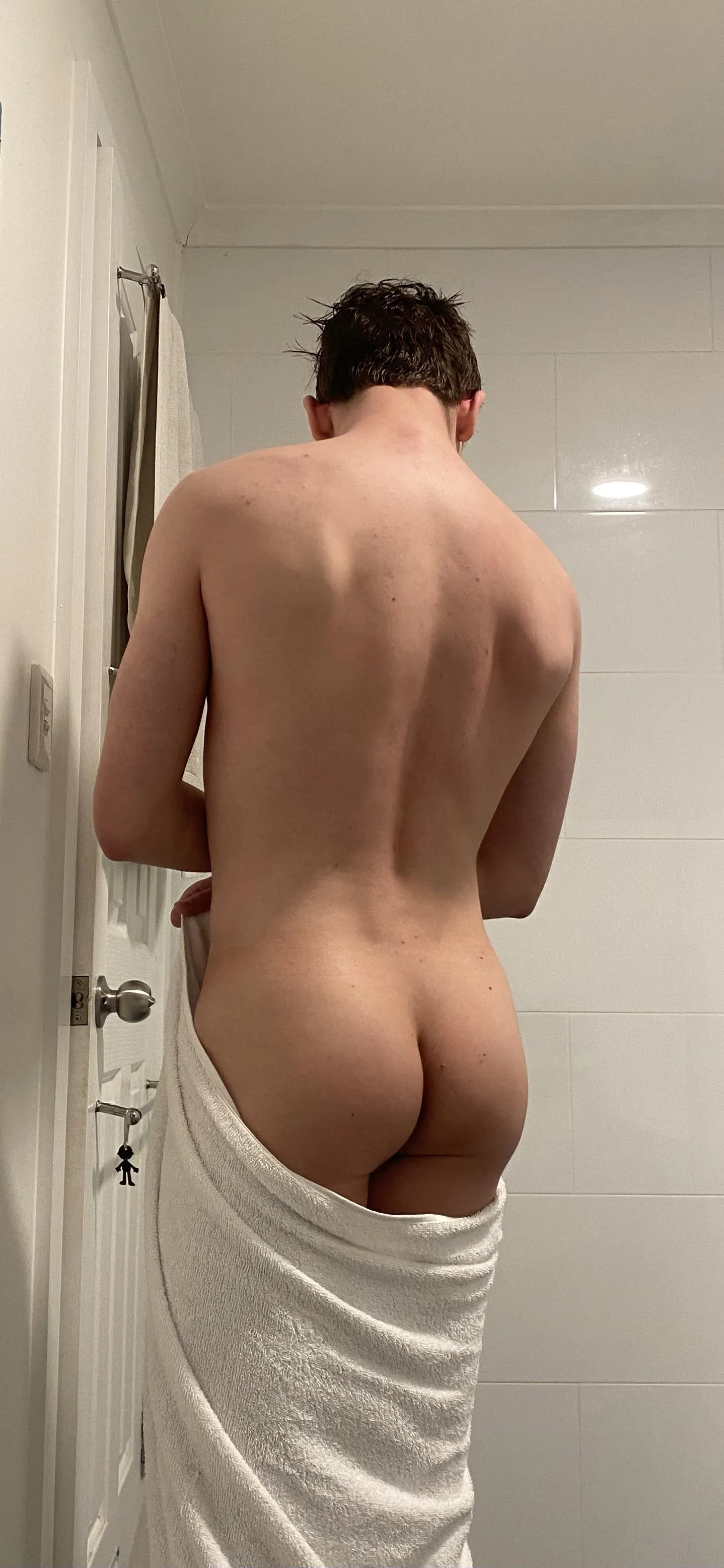Desperately looking for someone to help get the spots I can’t reach in the shower ;)