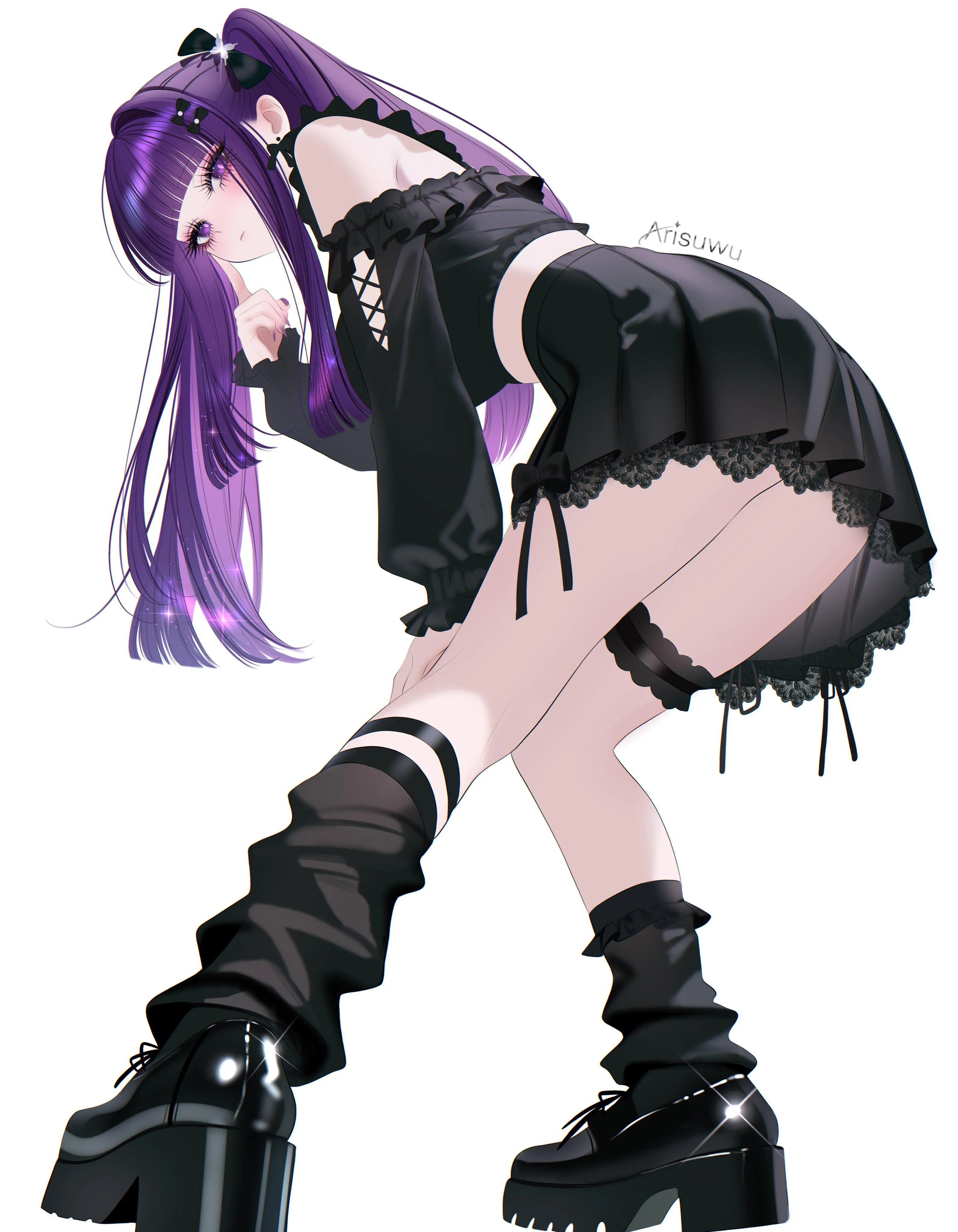 Fern in off-shoulder shirt and pleated skirt (Arisuwu)