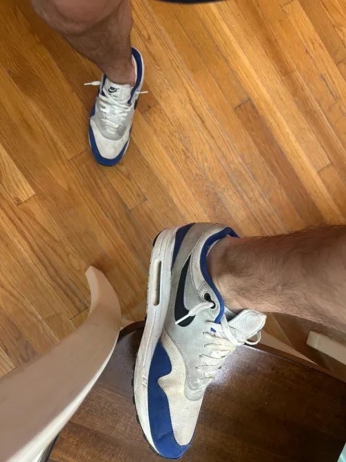 It's Friday - come be of use and serve me boys.