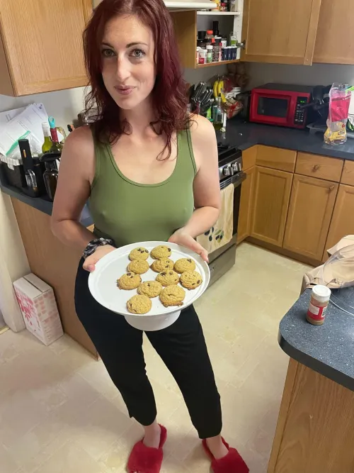 Are you a fan of milf and cookies