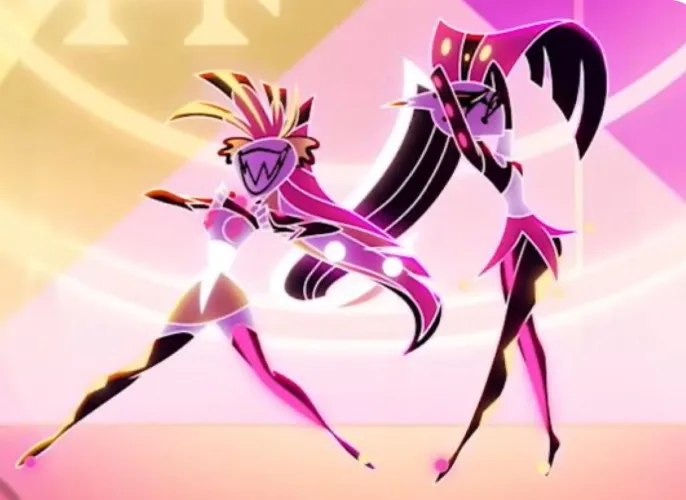 Glitz flashing the crowd>