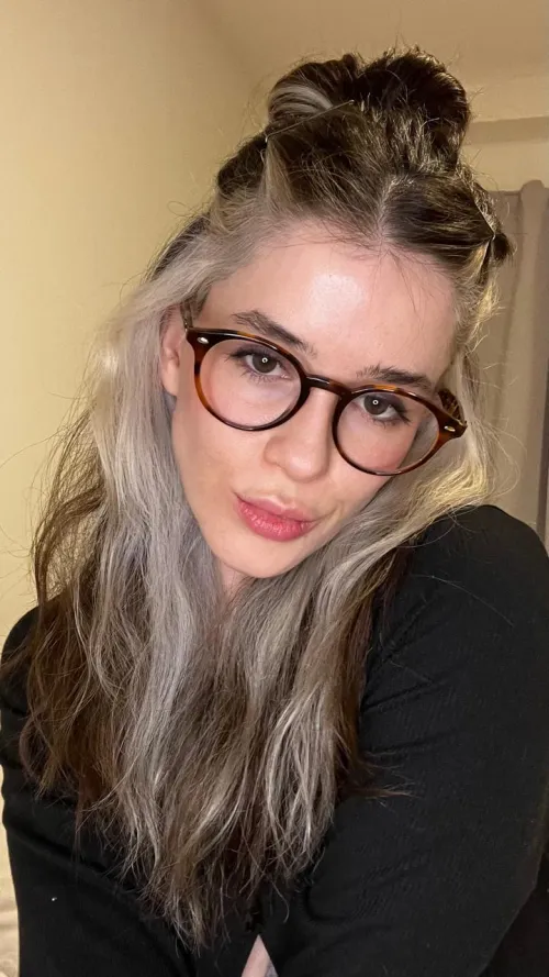 When “just one peek” isn’t enough