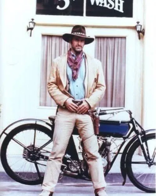 Bruce Campbell - USA Actor.