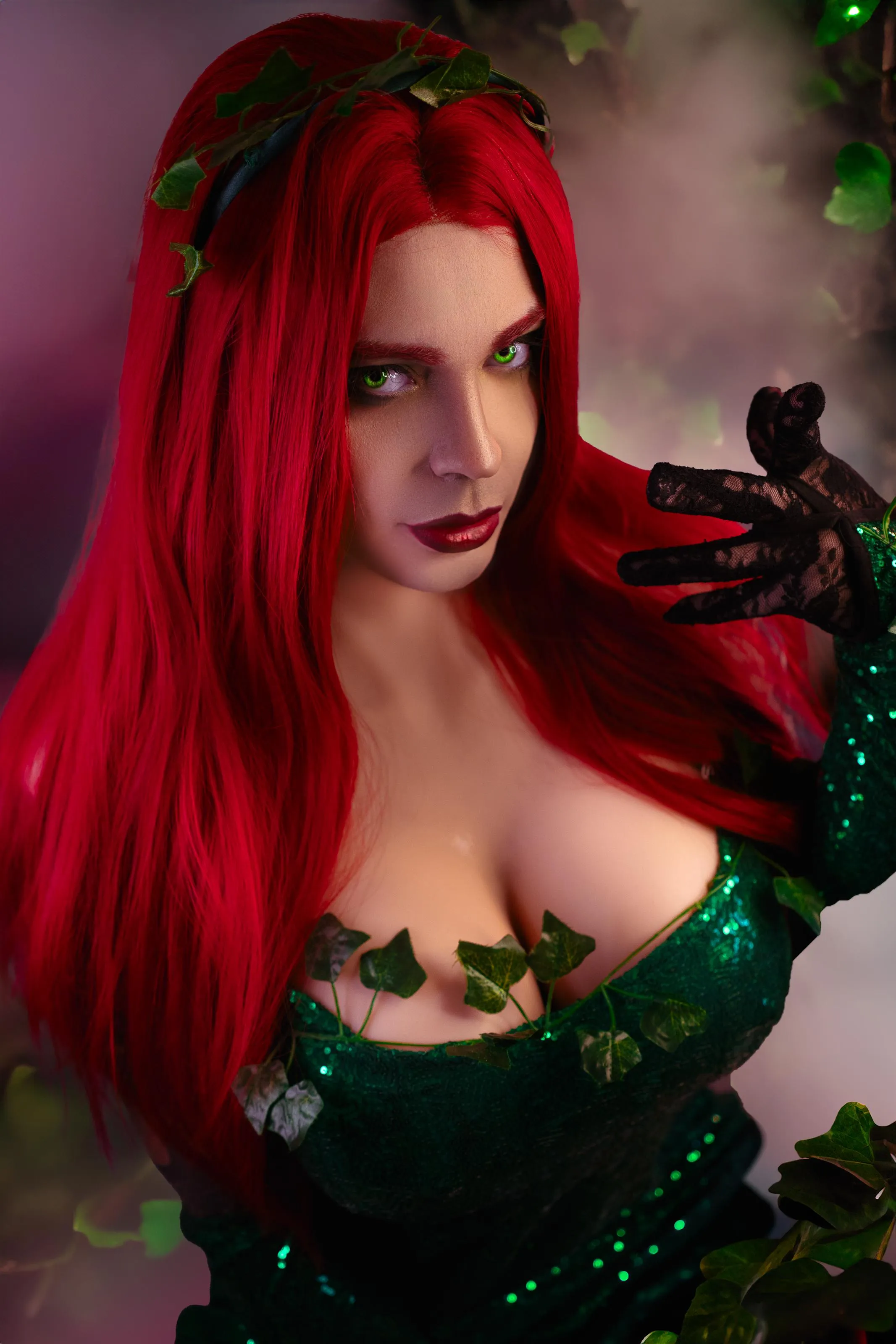 Poison Ivy cosplay by Frame