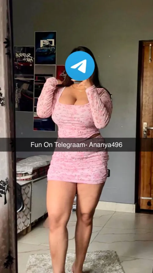 These cute boobs need some attention… who’s up for fun? (f)