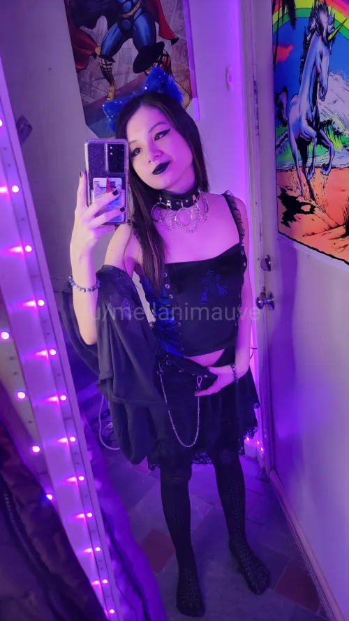 Goth kitty goes meow