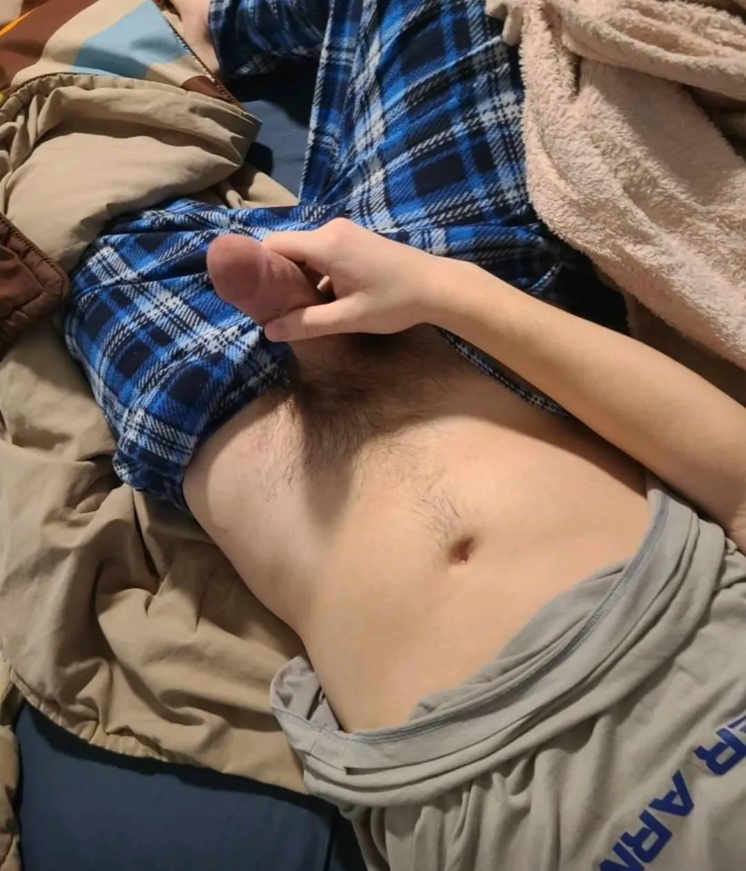 Hello 👋 19m - Tell me about yourself!!