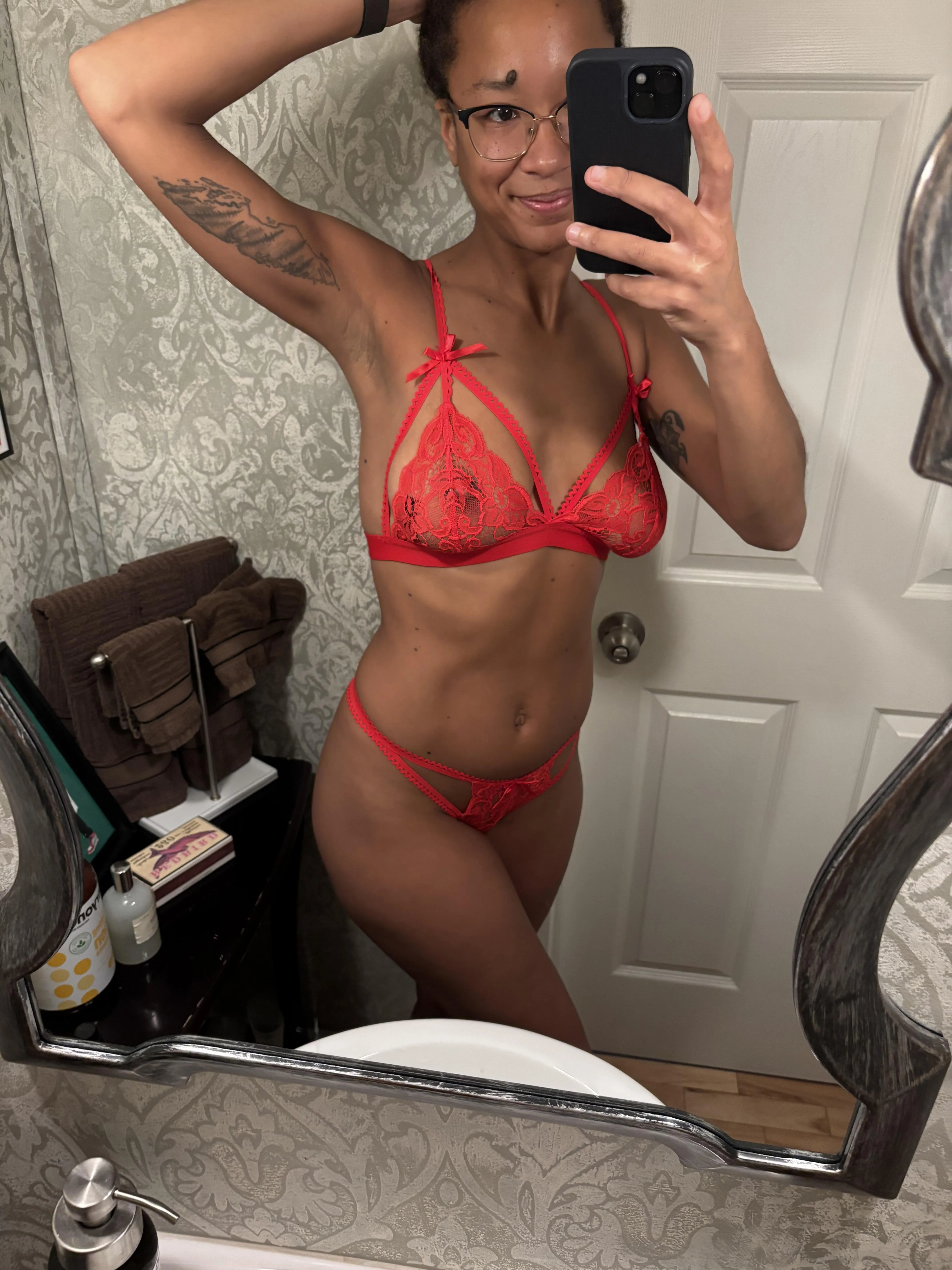 Professional fantasy fulfiller ❤️ (f)