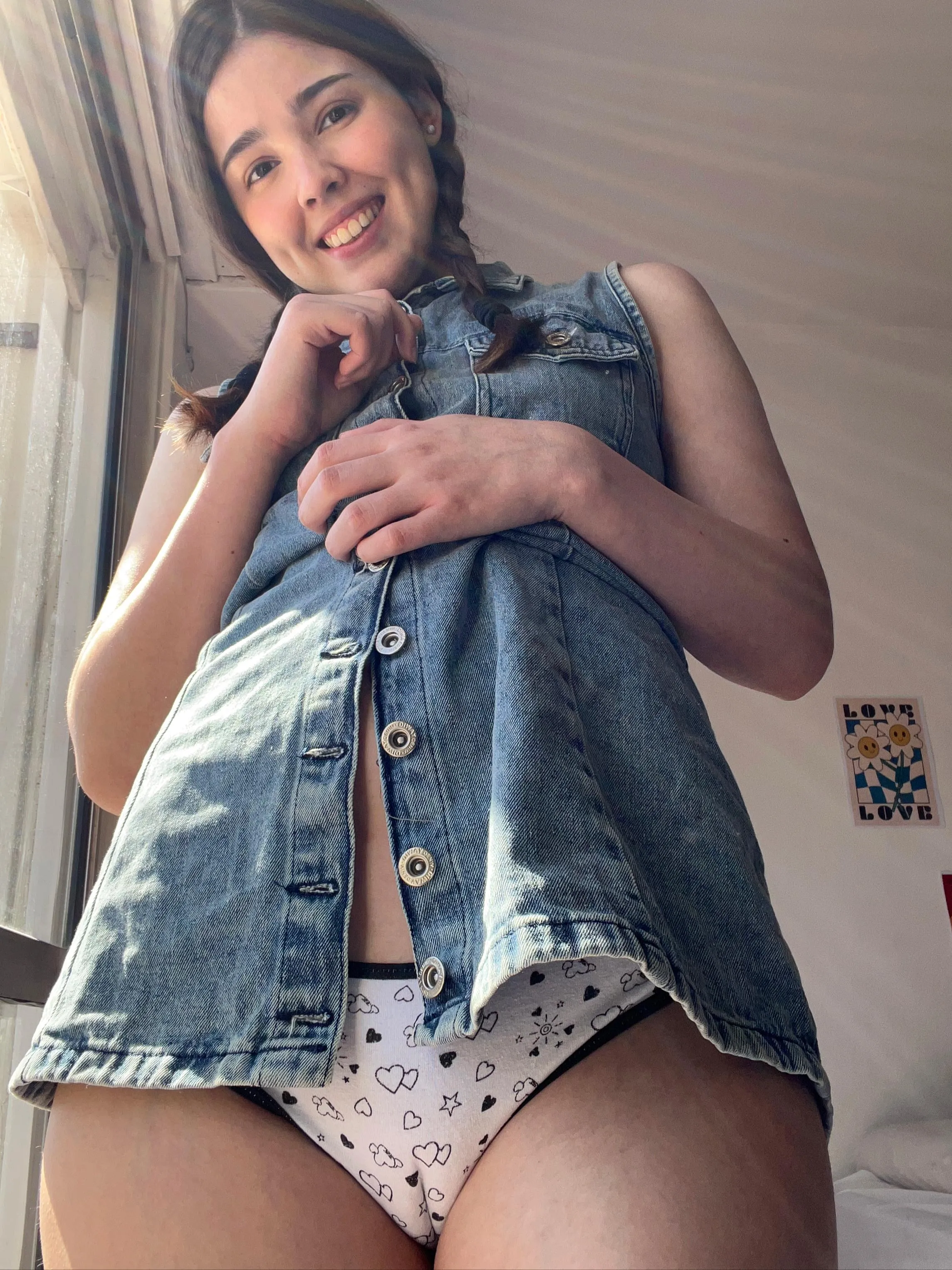 Blushing but still showing u anyway 🤗