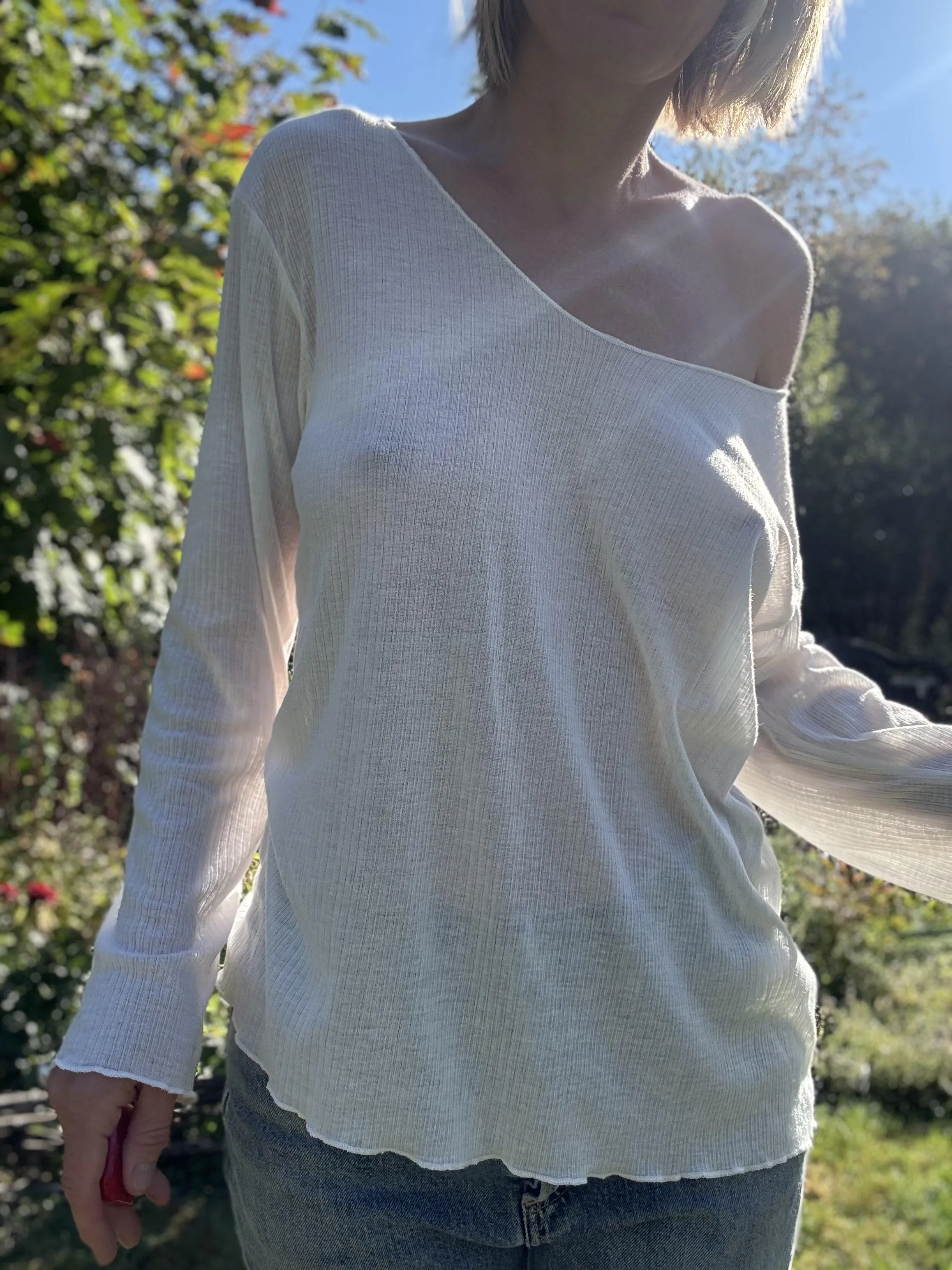 Braless in the sunshine