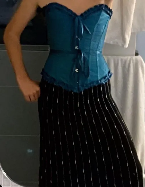 Finally found a good item to match my first corset