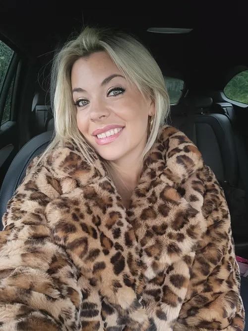 Follow me @frank.ie024