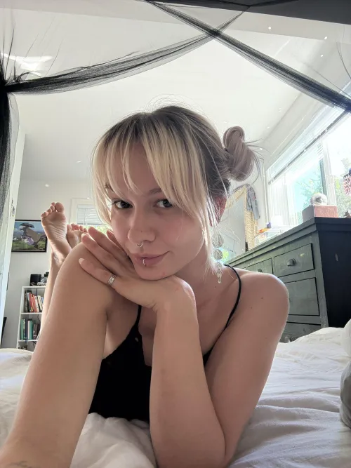 Meow 🖤 [X/Twitter]