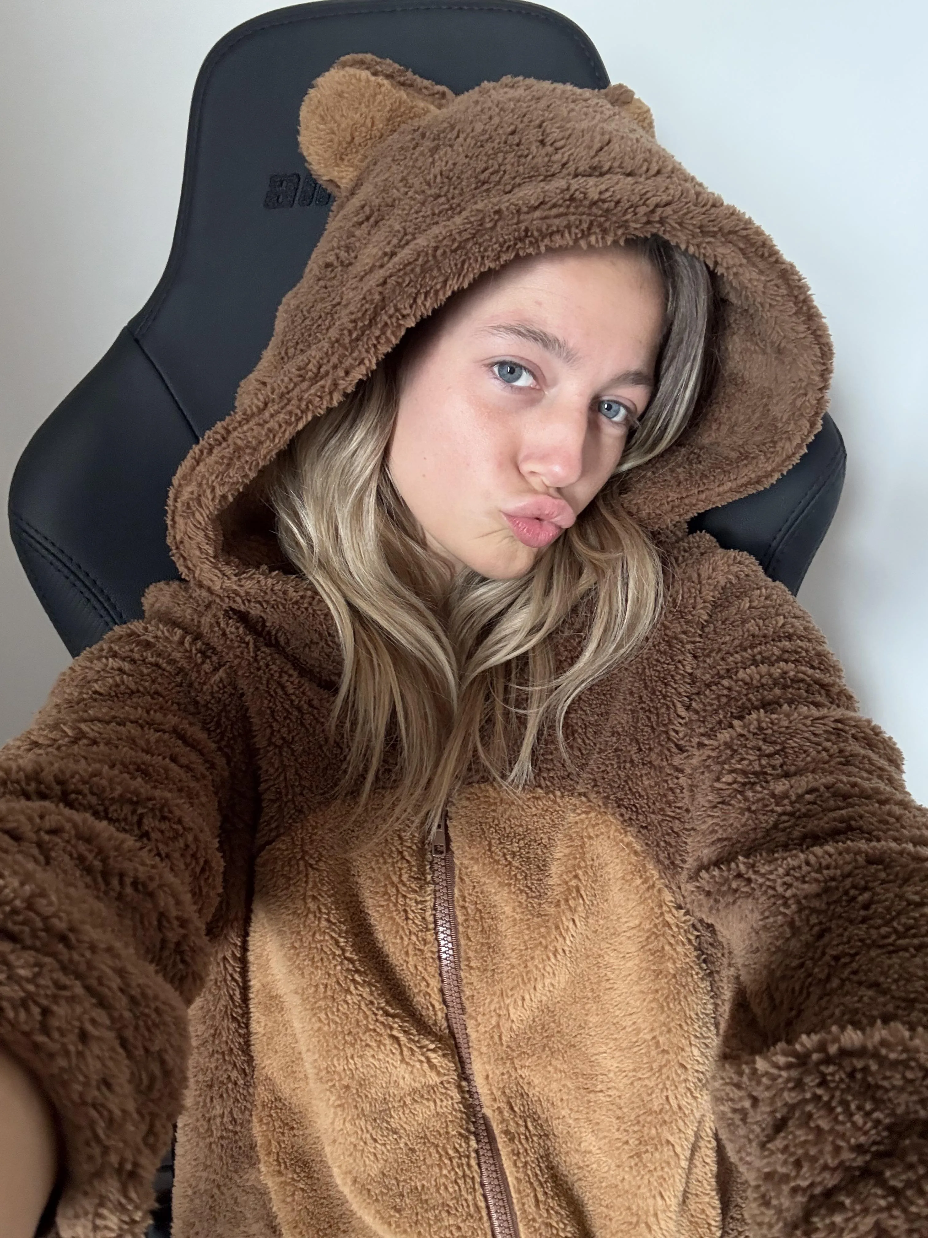 I honestly wear these 24/7 😆