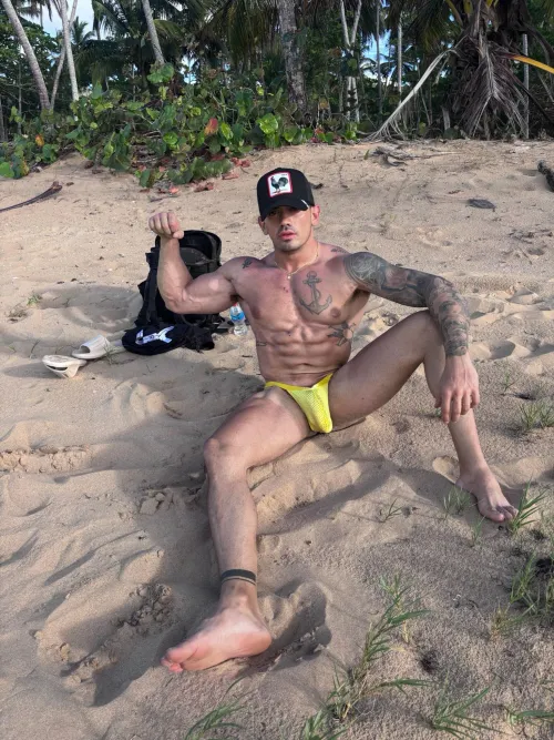 Try to focus on my thighs