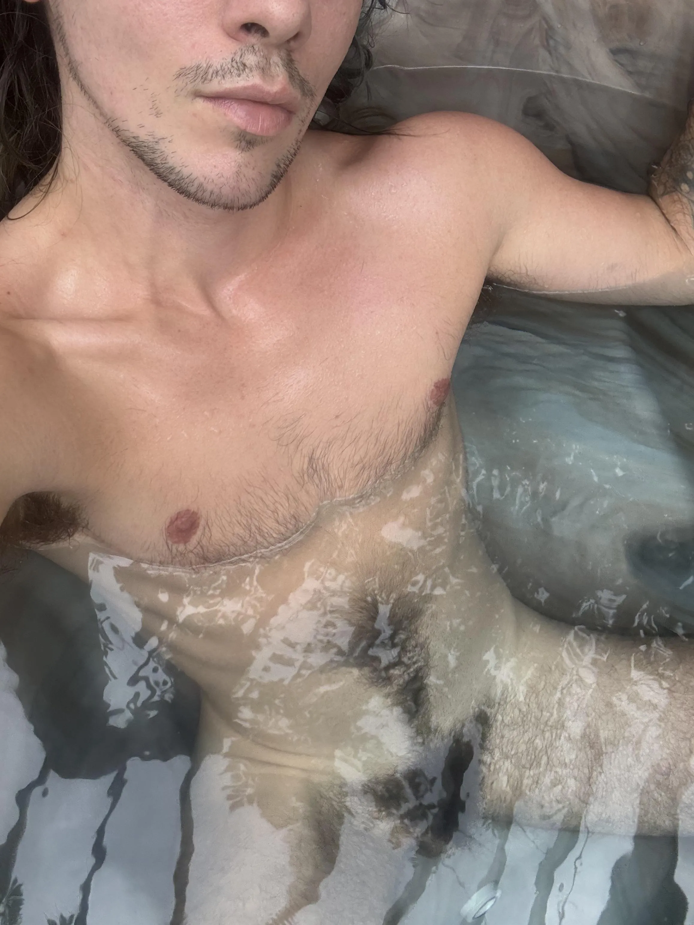 Wishing I had another transmasc next to me 🔥