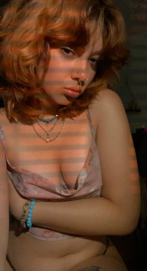 Eye contact from the central AZ area