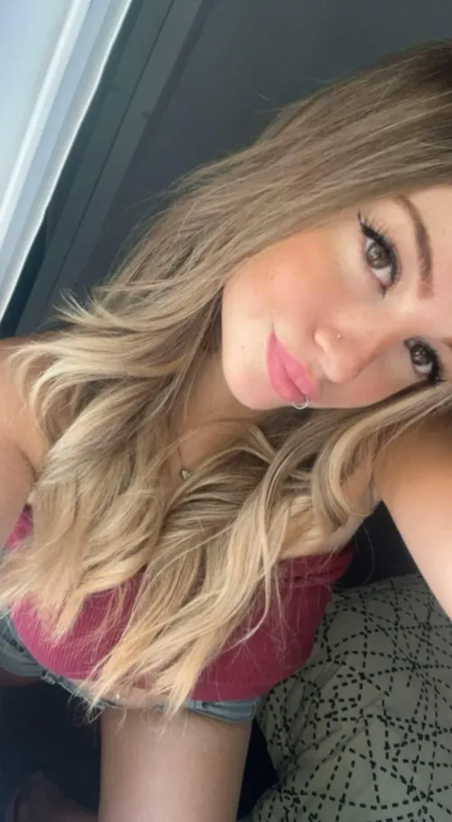 Få meg til å stønne som den tøyta jeg er 😏💦