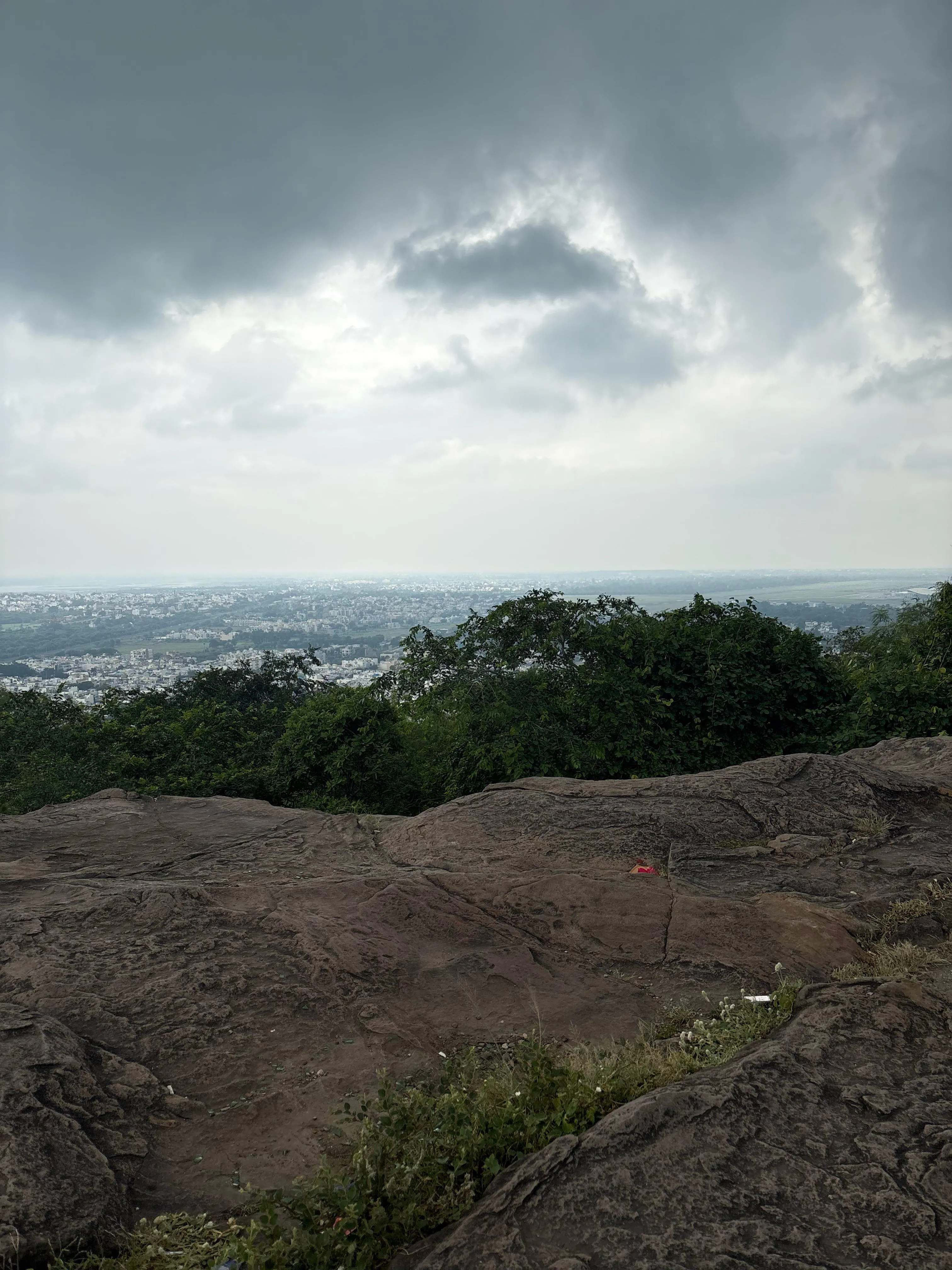 I forgot my cigs😭