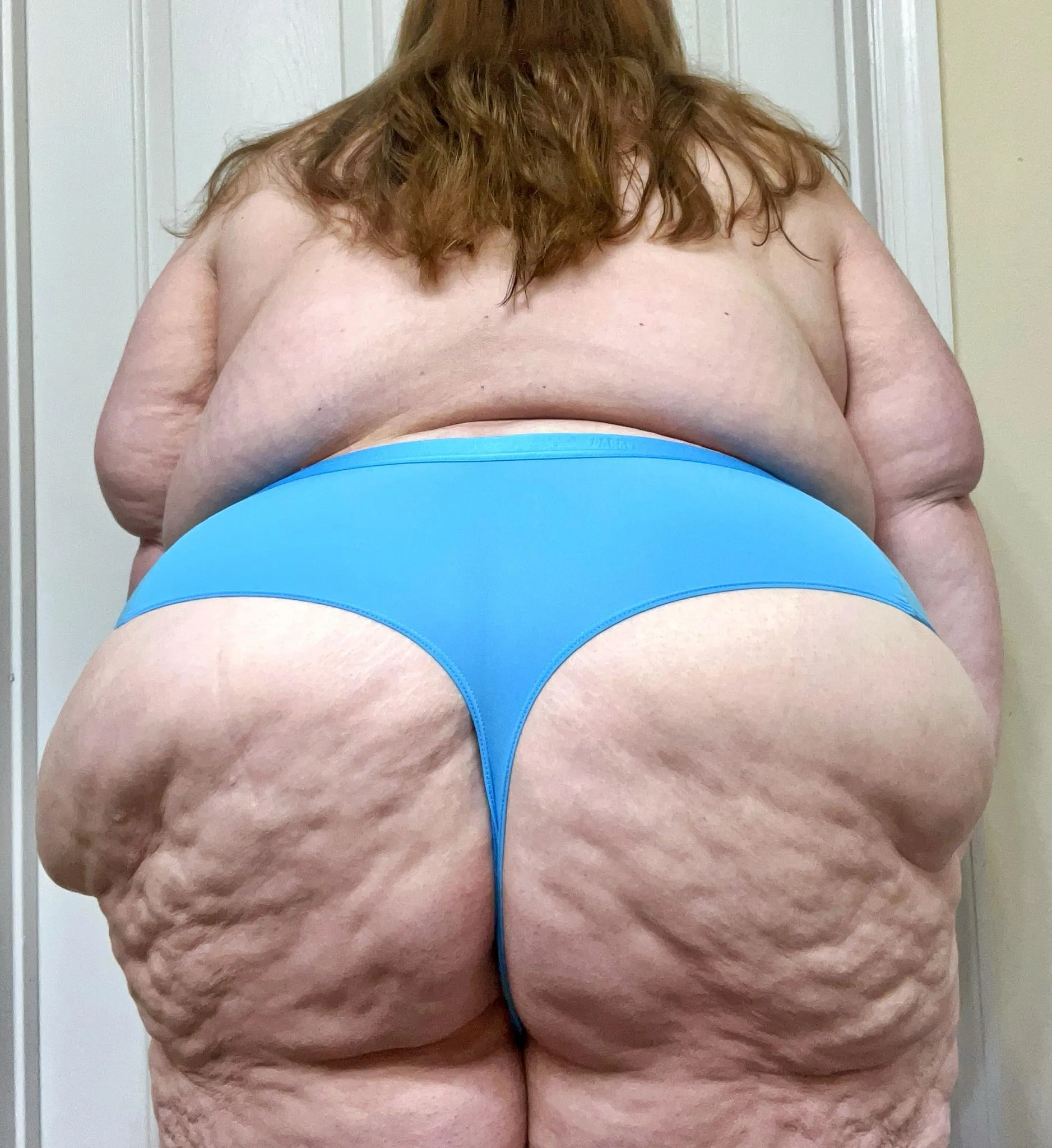 I love how huge my ass is