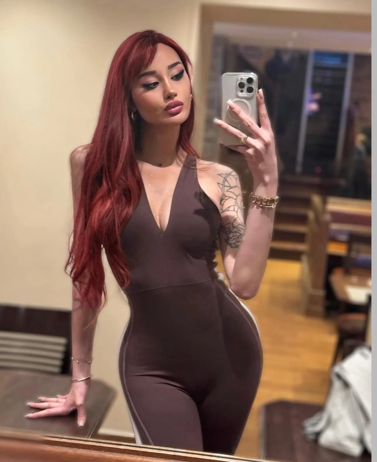 One day I’ll find a man that doesn’t mind I’m trans.. 😭 [Return Our 3P Tools/Apps]