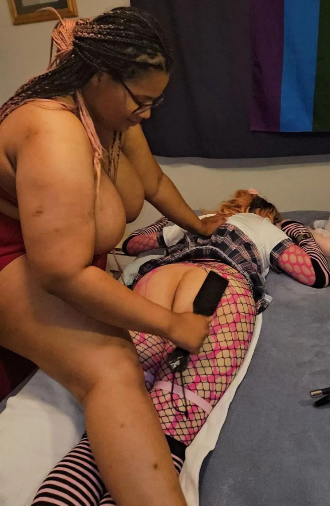 They Love It When Mommy Comes Around