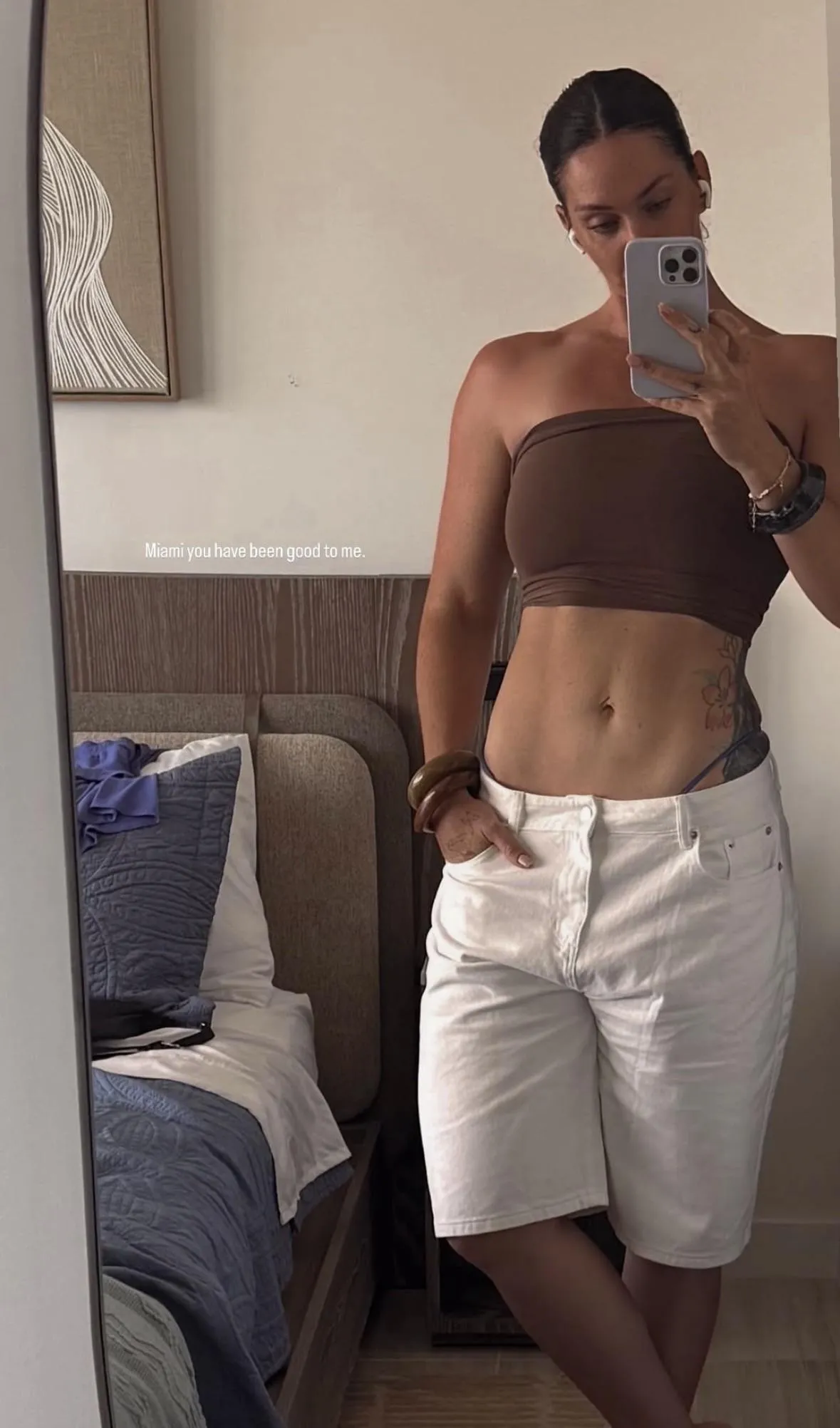 Abs