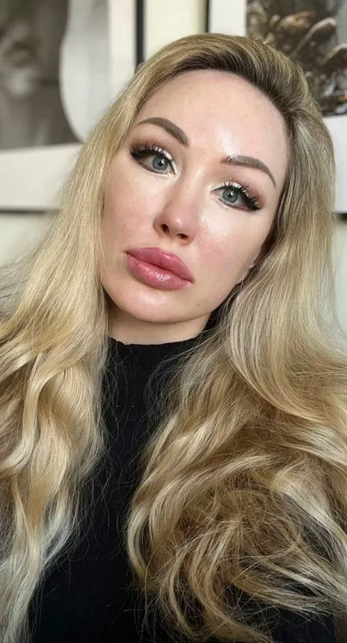 Bolted lips that promise naughty fun