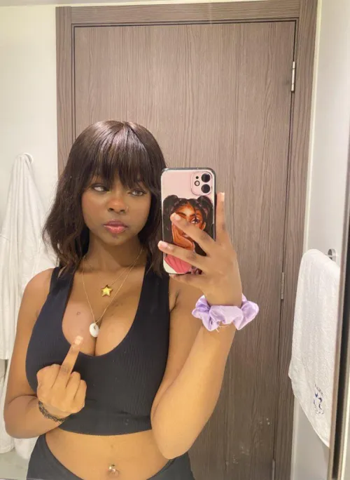 Adore me properly or stay silent - Queens don’t hear peasants ❄️✨