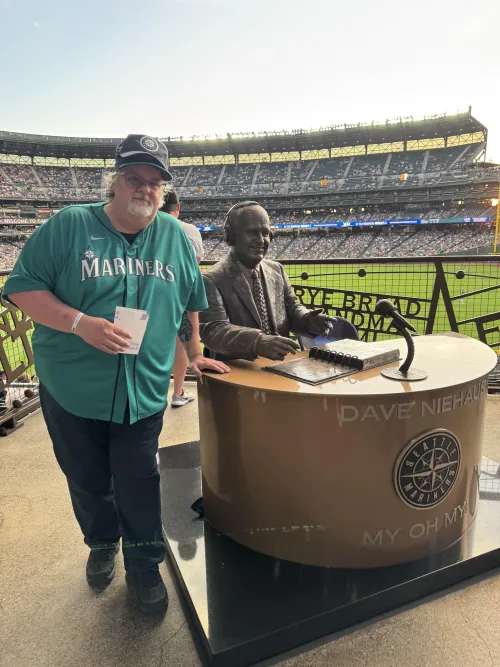 M 57 M4F looking for a breakfast date