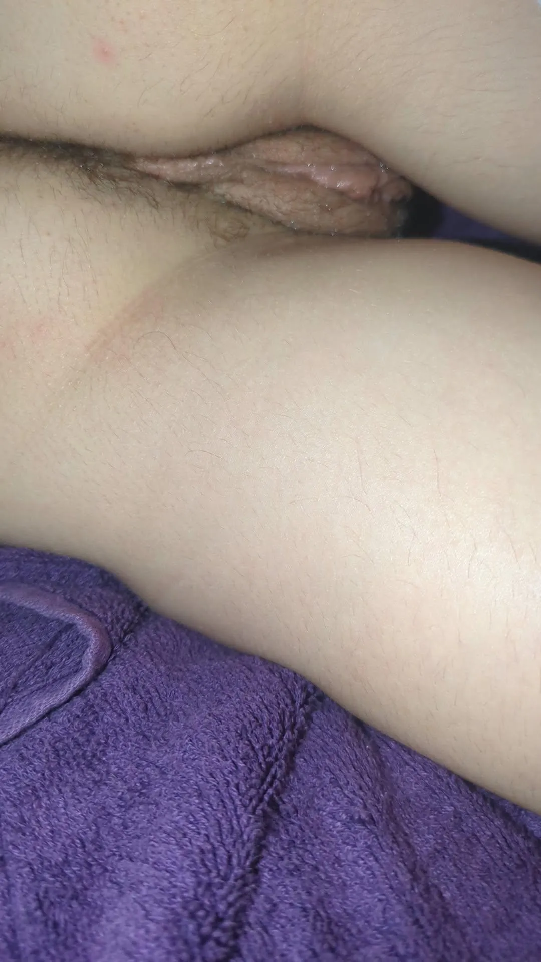 F looking to swap some juicy pussy pictures