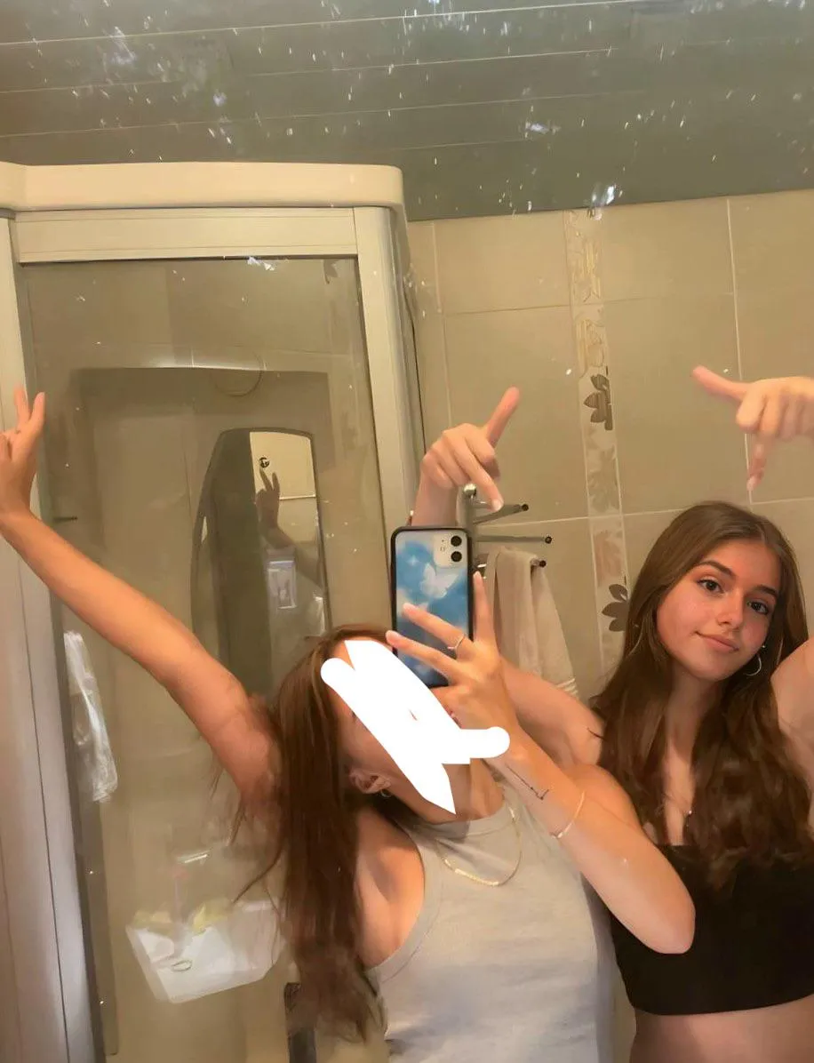 Do men still eat pussy?